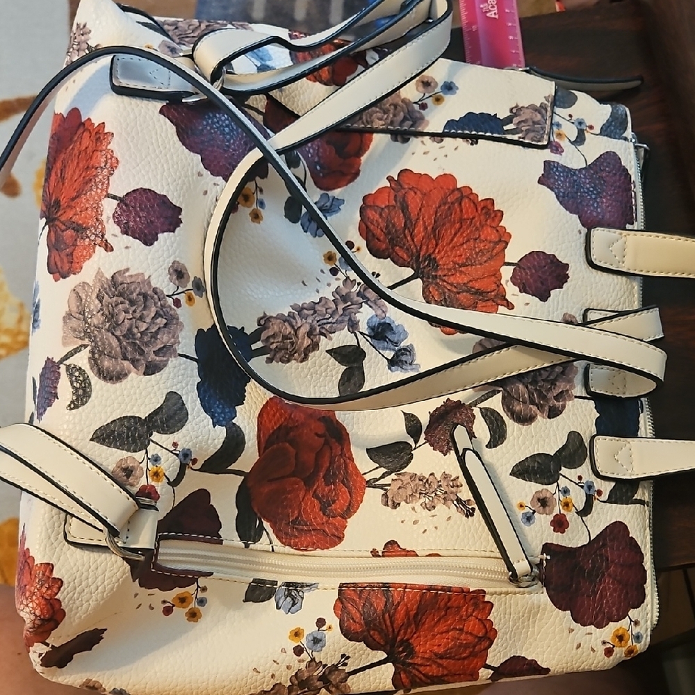 Floral Patterned Women's Backpack - image 2